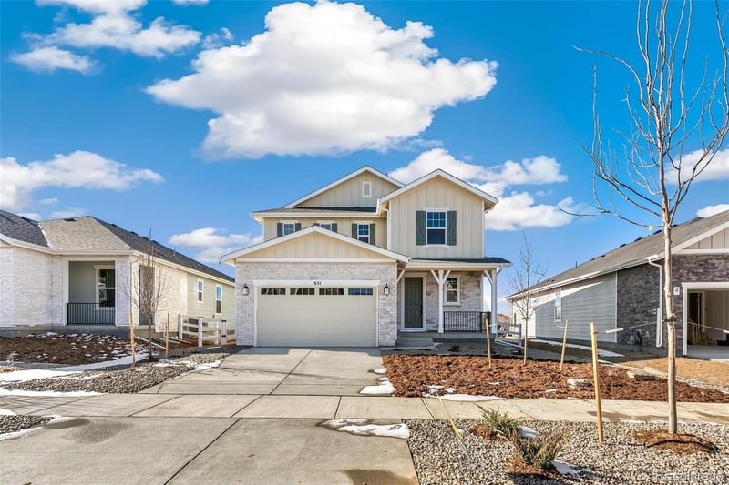 1651 Gold Bug Way, Aurora, CO 80018