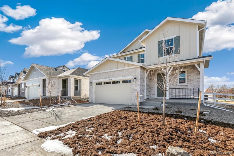 1651 Gold Bug Way, Aurora, CO 80018