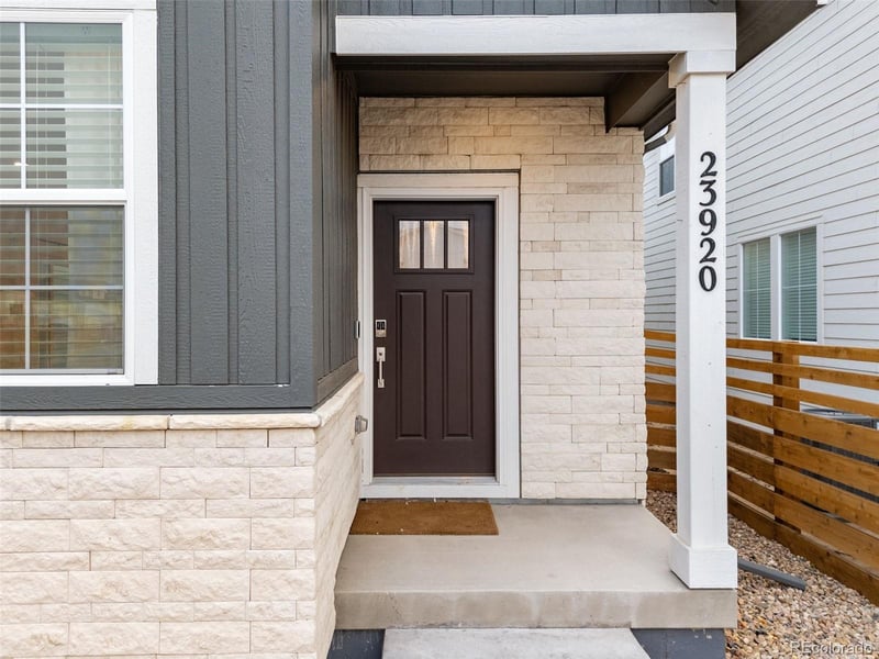 23920 34th Ave, Aurora, CO 80019