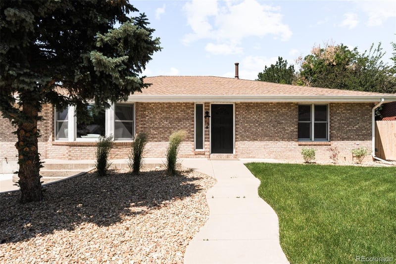 6115 Chase St, Arvada, CO 80003