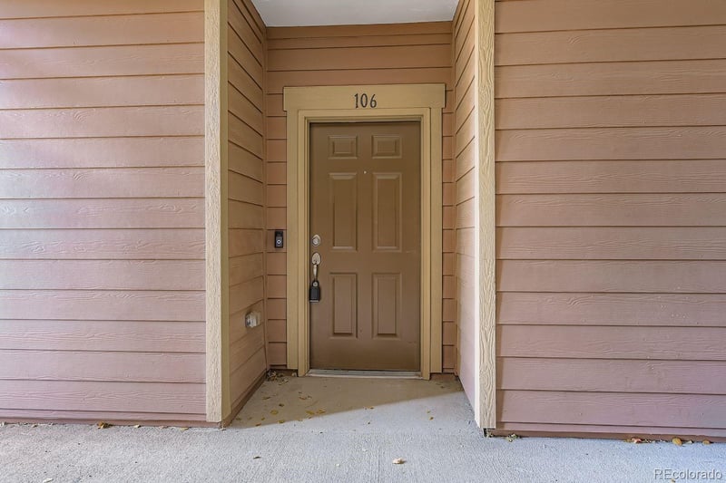 8779 Kipling Way #106, Littleton, CO 80127