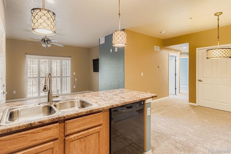 8779 Kipling Way #106, Littleton, CO 80127