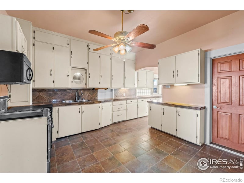 43779 Lesh Rd, Pierce, CO 80650
