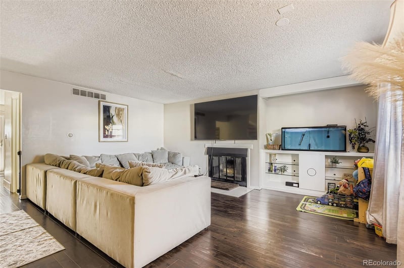 4681 S Lowell Blvd, Denver, CO 80236