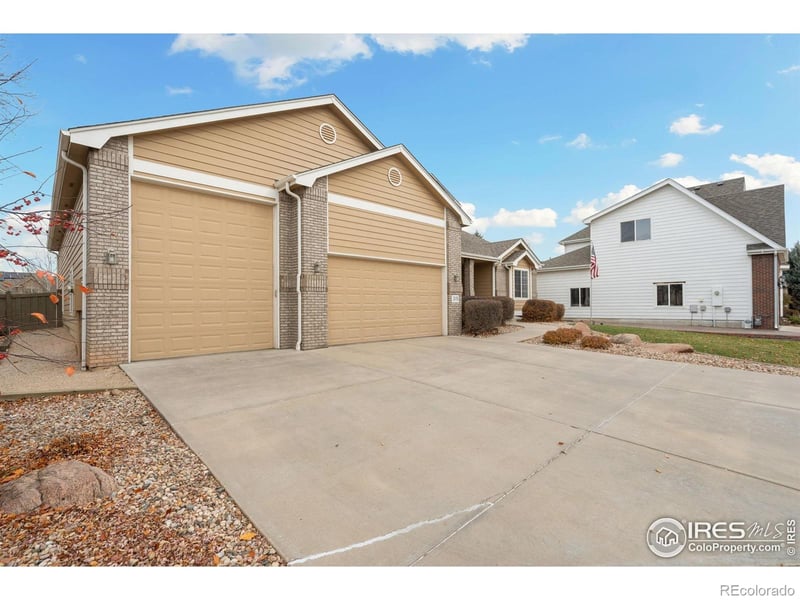 3414 Copper Spring Dr, Fort Collins, CO 80528