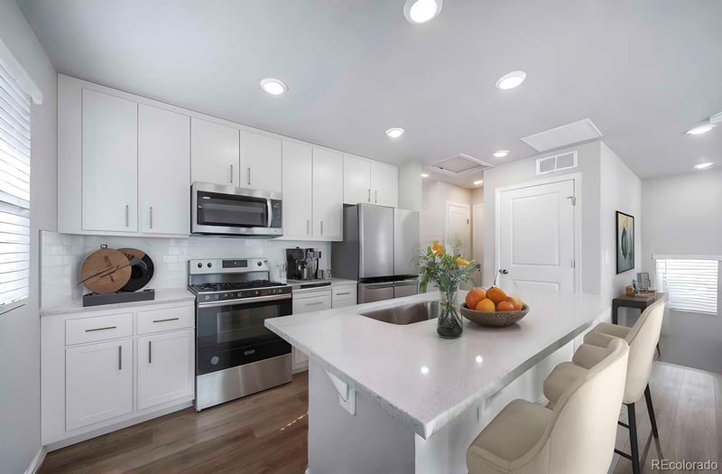 46518 Avery Ln, Bennett, CO 80102