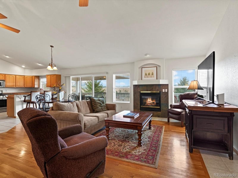 5272 Country Club Dr, Larkspur, CO 80118