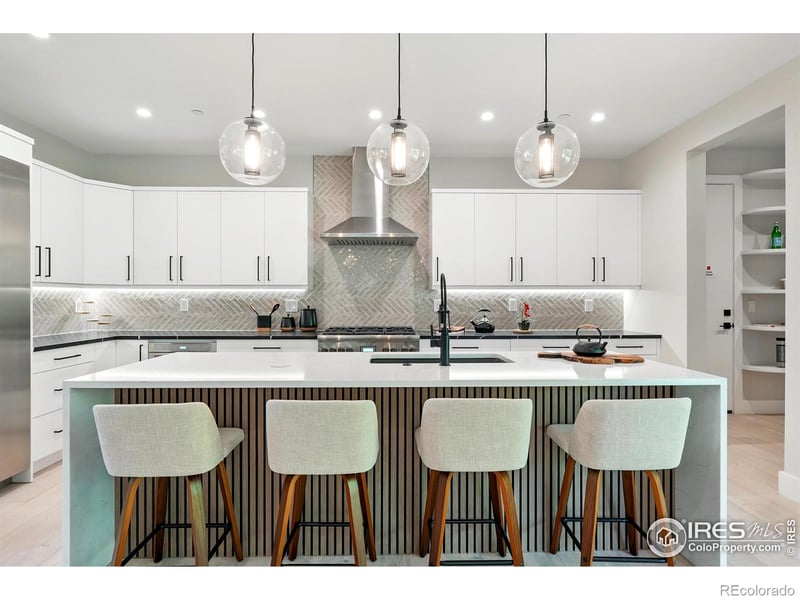 2860 Table Mesa Dr, Boulder, CO 80305