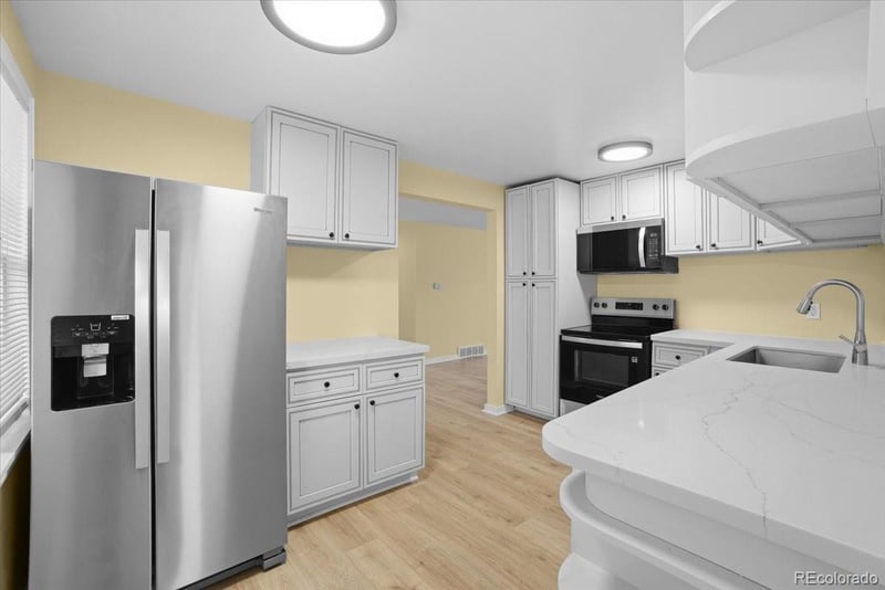 8940 Cole Dr, Arvada, CO 80004