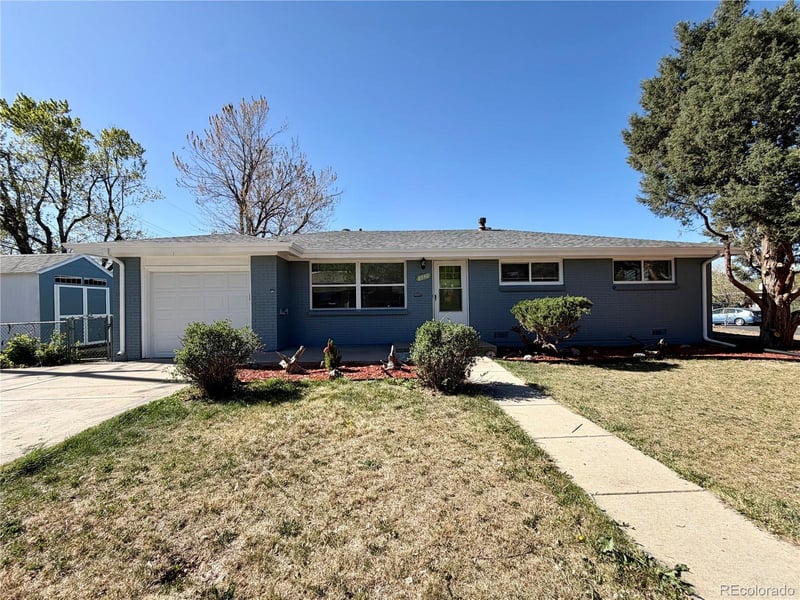 8940 Cole Dr, Arvada, CO 80004