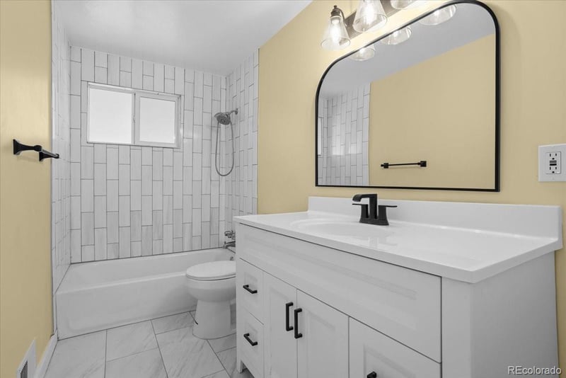 8940 Cole Dr, Arvada, CO 80004