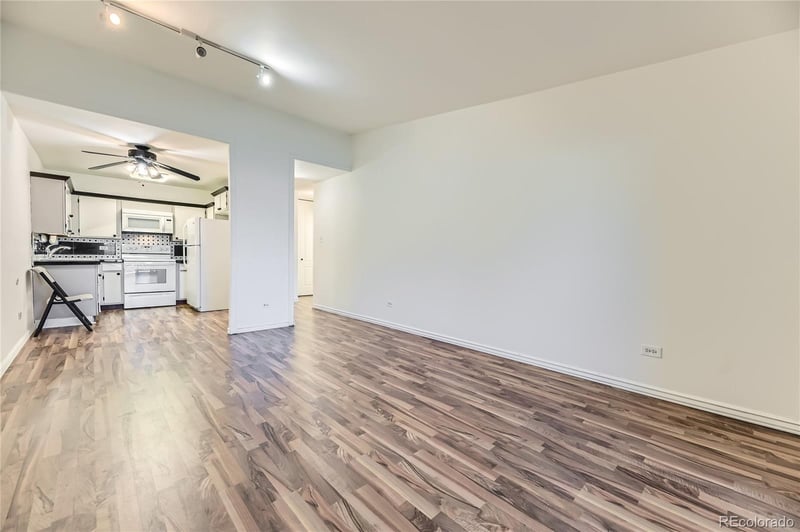 735 Clinton St #5B, Denver, CO 80247