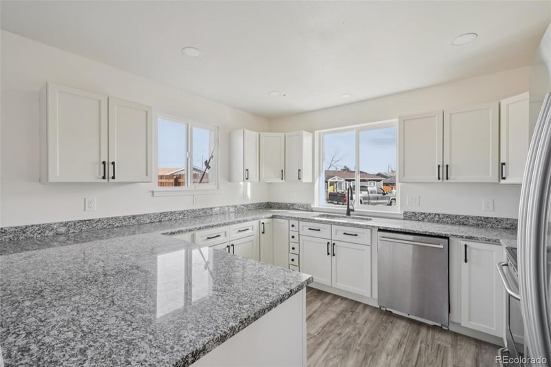 15834 11th Ave, Golden, CO 80401