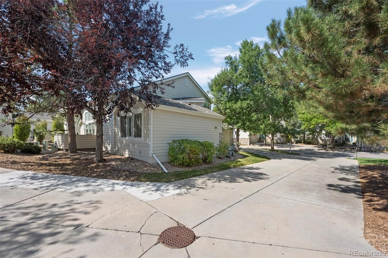 4124 Hinsdale Cir, Centennial, CO 80122