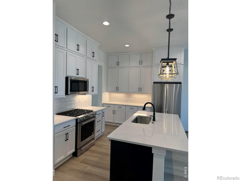 1571 Poplar Dr, Erie, CO 80516