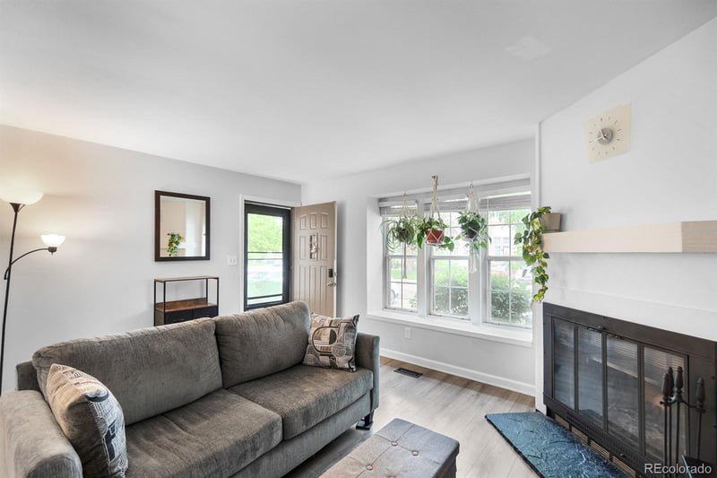 9632 Chatfield Ave #C, Littleton, CO 80128