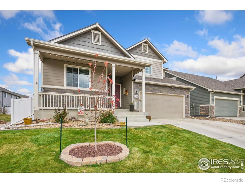 723 Valleybrook Dr, Windsor, CO 80550