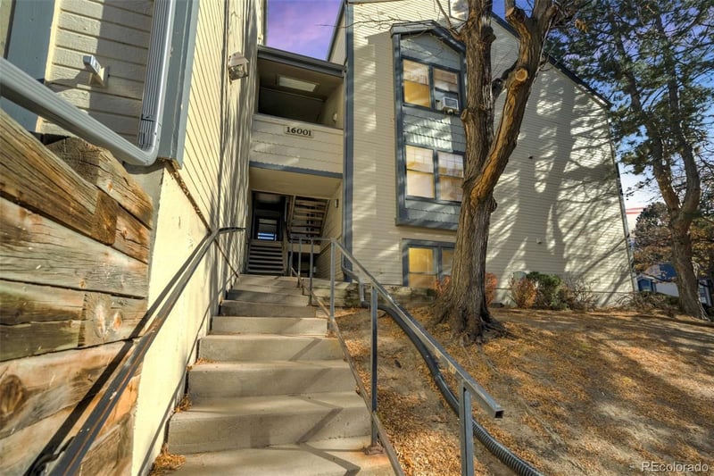 16001 Alaska Pl #1, Aurora, CO 80017