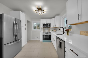 201 108th Ave, Northglenn, CO 80233