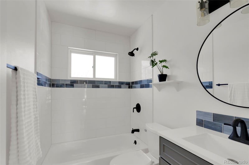 201 108th Ave, Northglenn, CO 80233