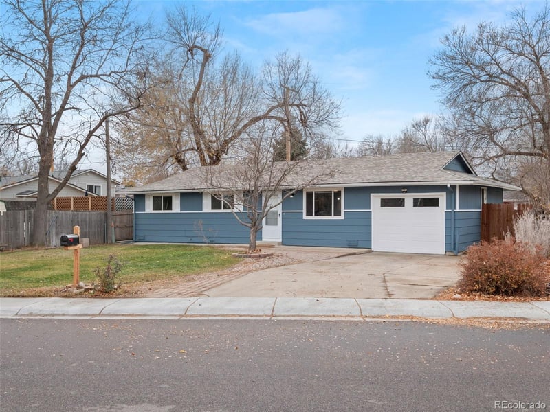 1035 6th St, Berthoud, CO 80513