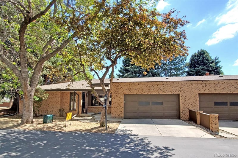 8542 W 10th Ave, Lakewood, CO 80215