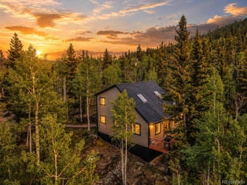 265 Bordenville Ct, Jefferson, CO 80456