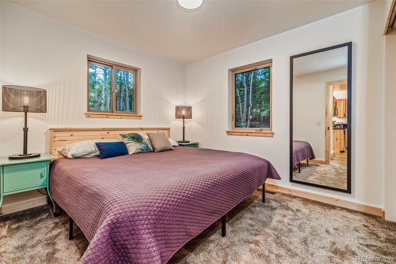 265 Bordenville Ct, Jefferson, CO 80456