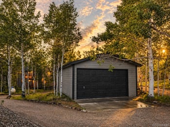 265 Bordenville Ct, Jefferson, CO 80456
