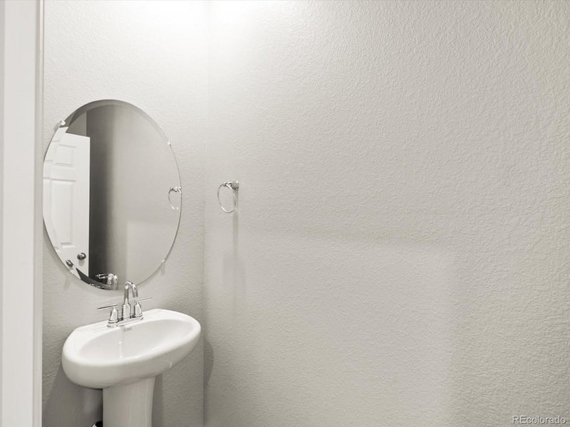 529 97th Ave, Greeley, CO 80634