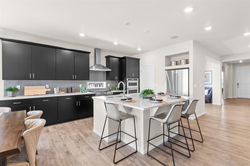 22324 49th Pl, Aurora, CO 80019