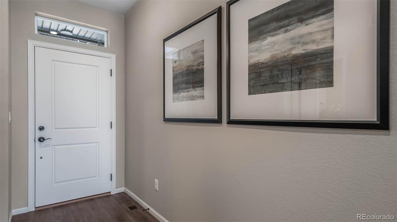 22324 49th Pl, Aurora, CO 80019