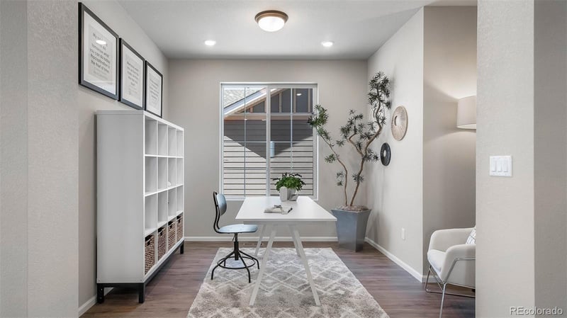 22324 49th Pl, Aurora, CO 80019