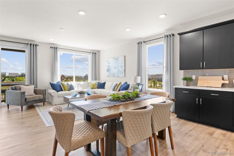 22324 49th Pl, Aurora, CO 80019