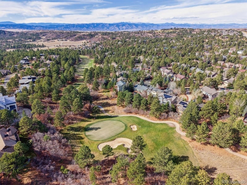 894 Parkcliff Ln, Castle Pines, CO 80108