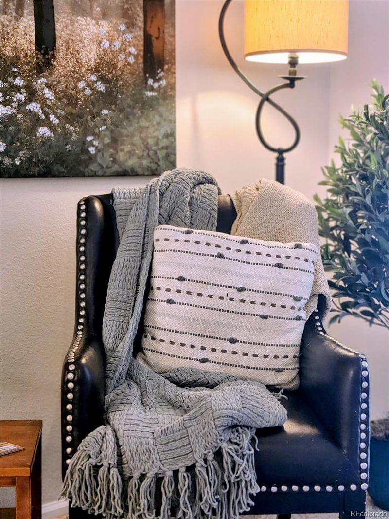 7481 Singing Hills Dr, Boulder, CO 80301