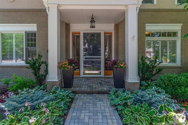 1050 7th Ave, Denver, CO 80218