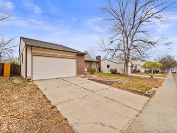 16229 Stanford Pl, Aurora, CO 80015