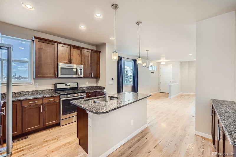 4100 Albion St #1115, Denver, CO 80216