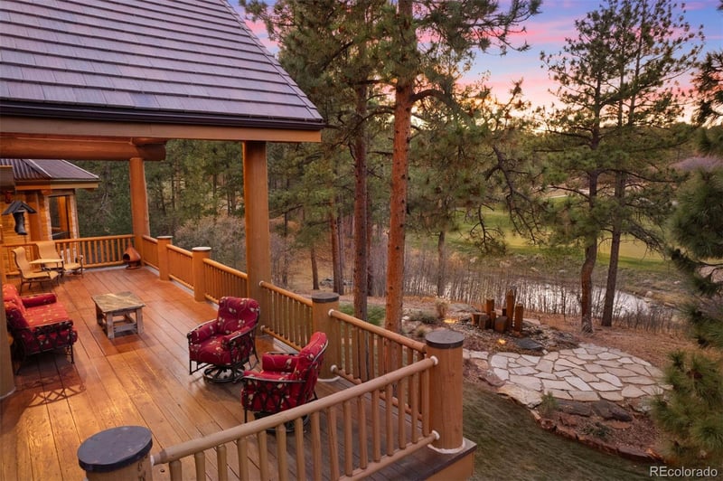 6833 Yampa Dr, Larkspur, CO 80118