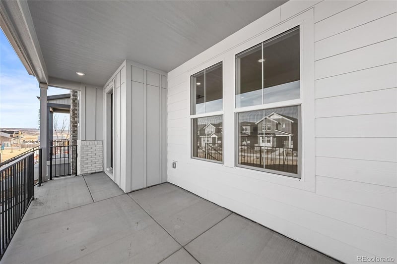 8735 Whiteclover St, Littleton, CO 80125