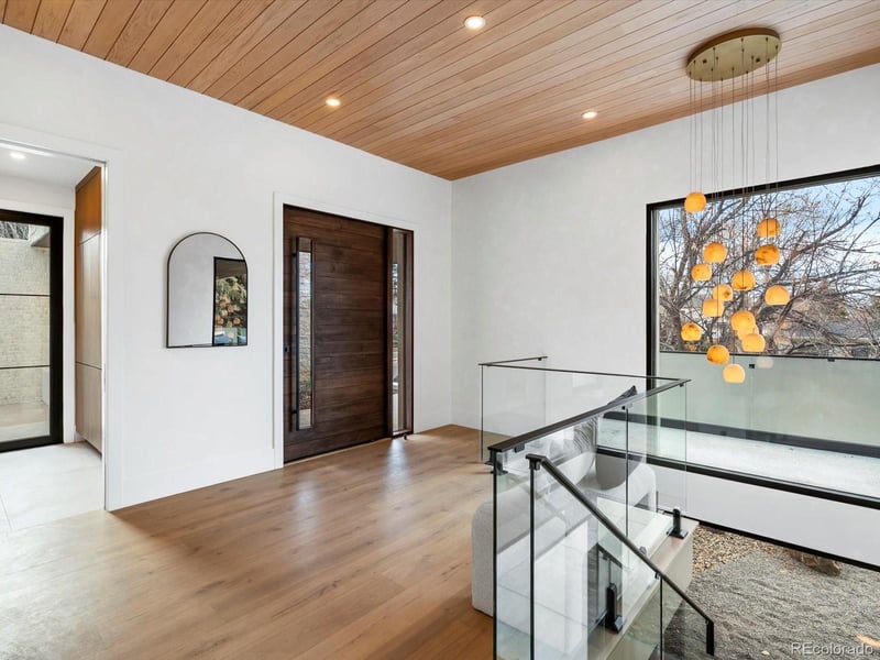 950 Steele St, Denver, CO 80209