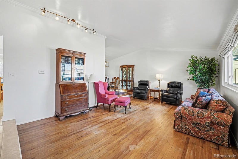 7197 Fairfax Ct, Centennial, CO 80122