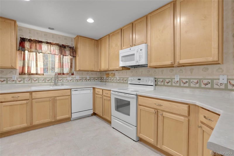 19047 57th Pl, Denver, CO 80249