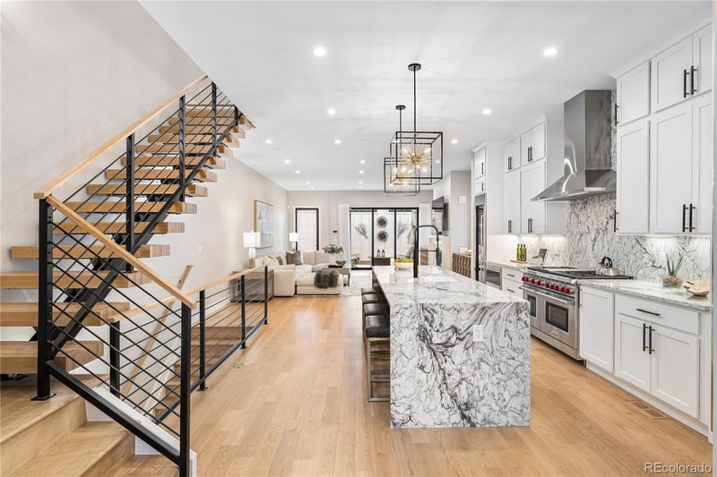 350 Milwaukee St, Denver, CO 80206