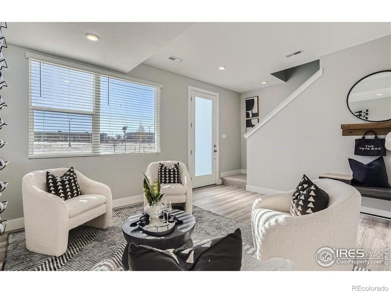 304 Geneva St, Aurora, CO 80010