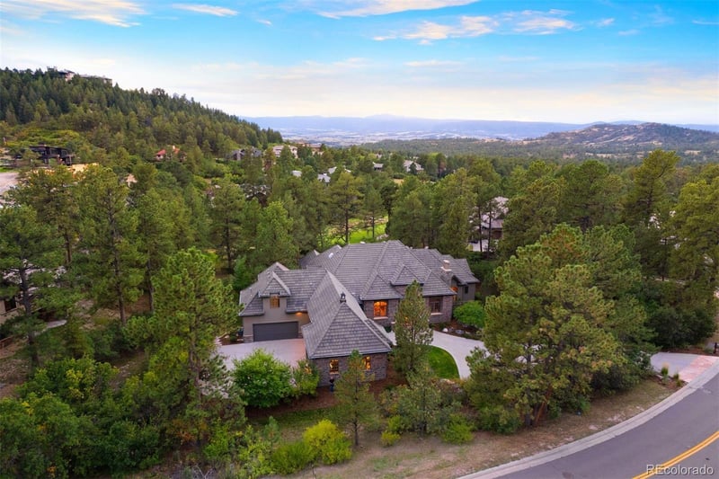 976 Country Club Pw, Castle Rock, CO 80108