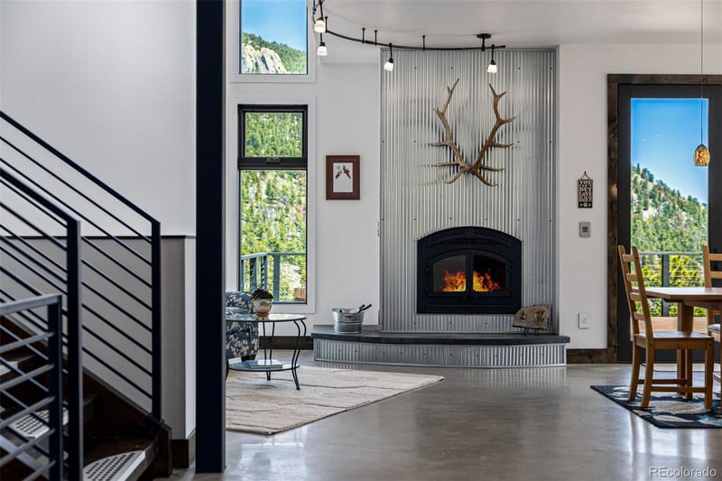 5896 Peregrine Trl, Golden, CO 80403