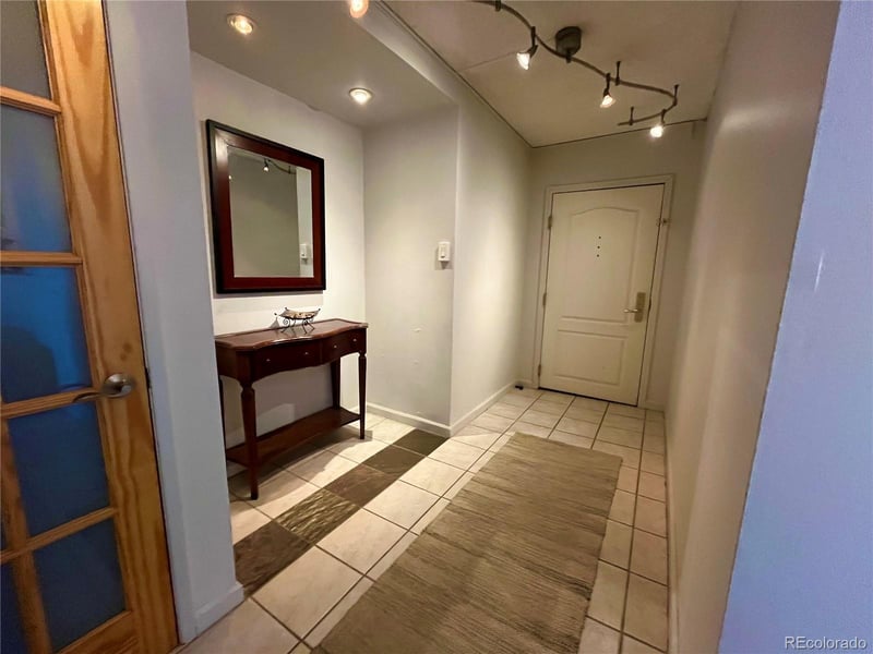 1020 15th St #33A, Denver, CO 80202