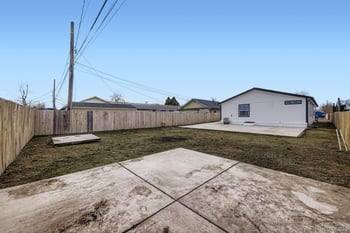 8048 Jasmine St, Dupont, CO 80024